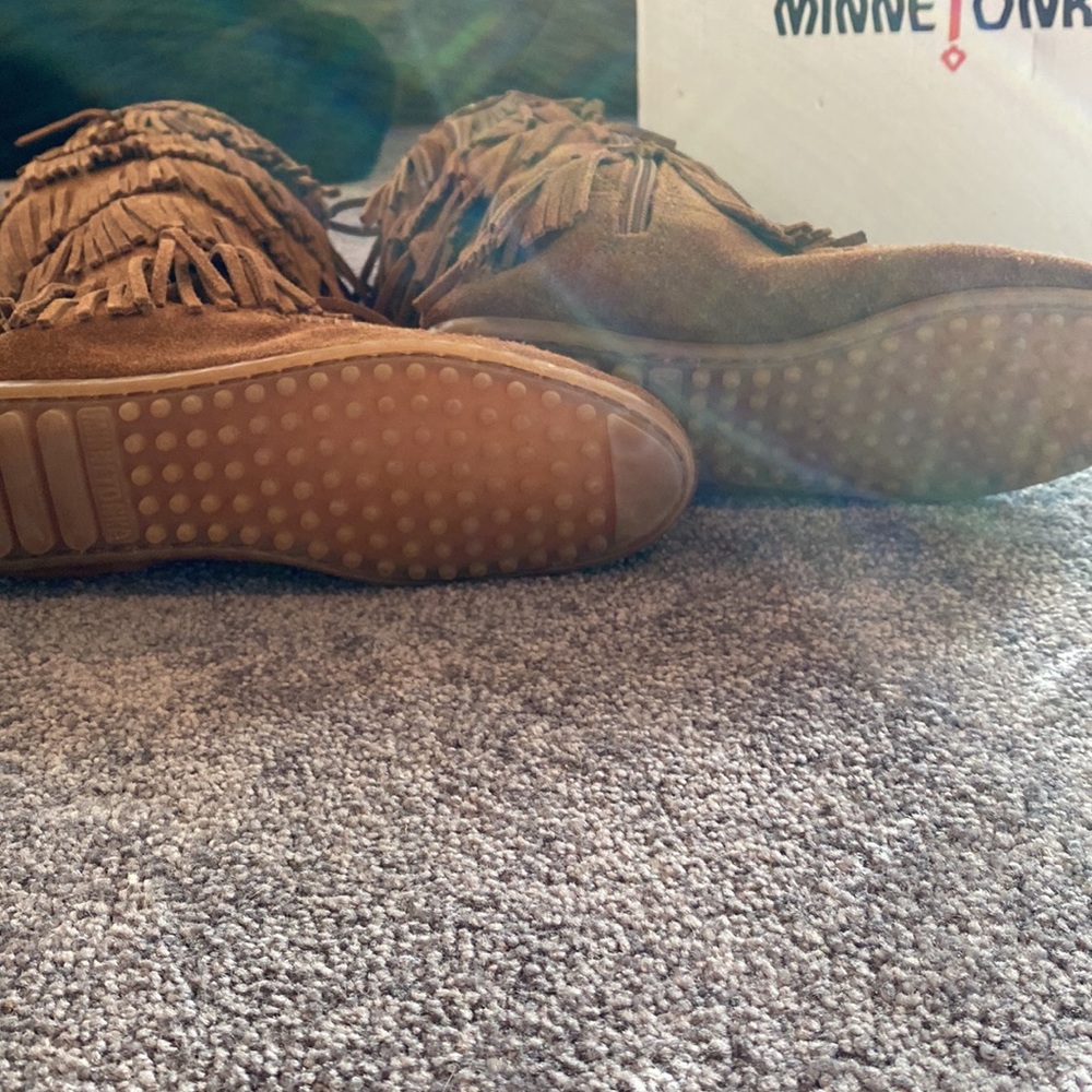 Tall Fringe Minnetonkas - Picture 4 of 6